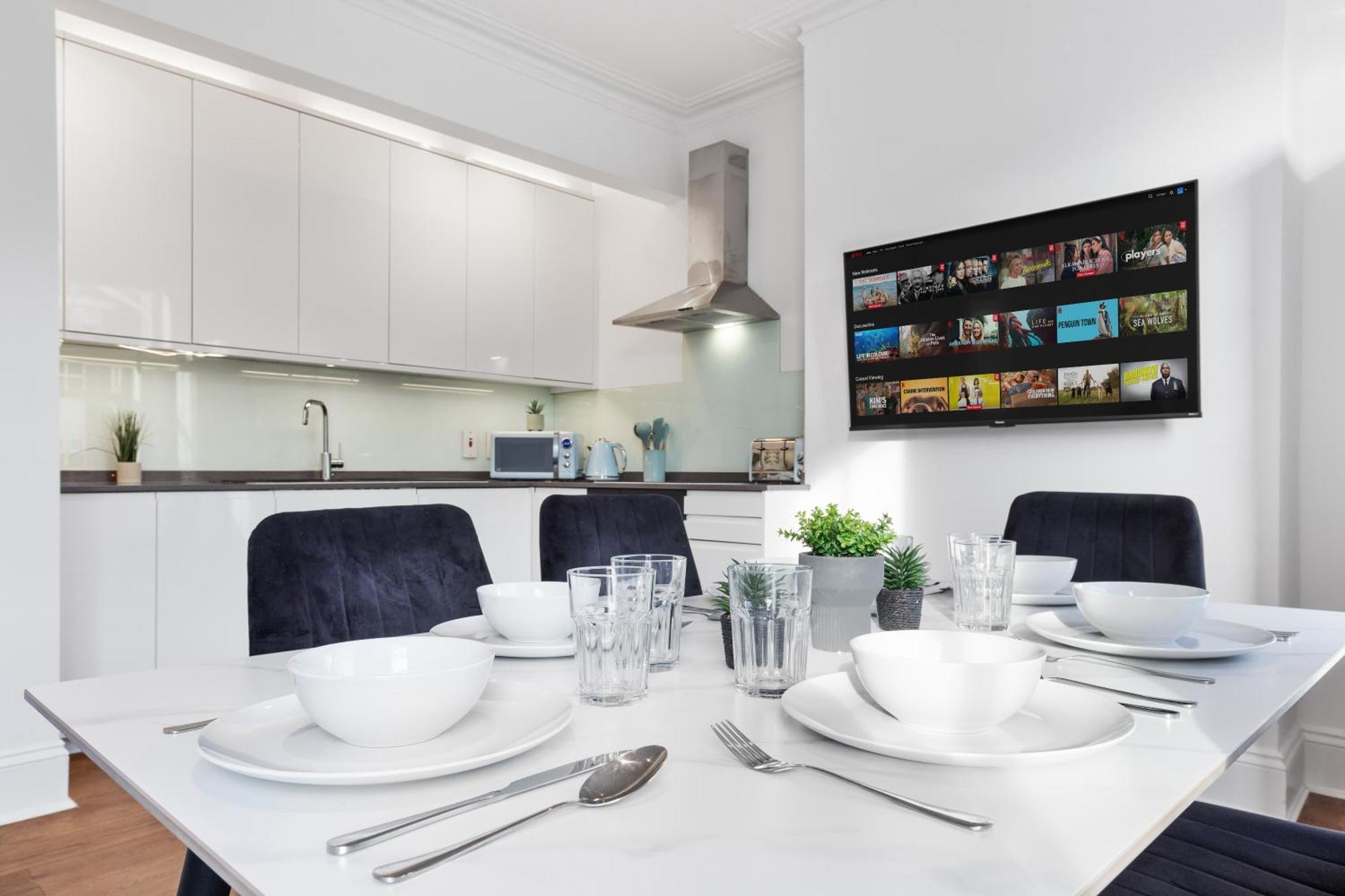 Luxury 4 Bedroom Flat With Stunning Shard View From Terrace In Central London! Next To Station, Sleeps 9 Dış mekan fotoğraf