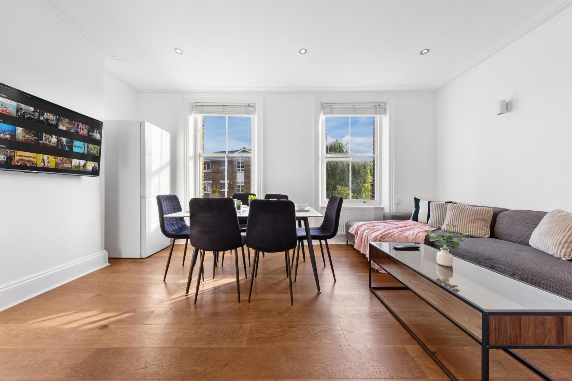 Luxury 4 Bedroom Flat With Stunning Shard View From Terrace In Central London! Next To Station, Sleeps 9 Dış mekan fotoğraf